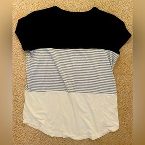 Amazon block tee medium